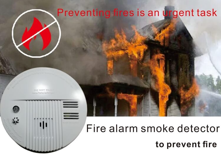 fire alarm smoke detector with double voltage to prevent fire