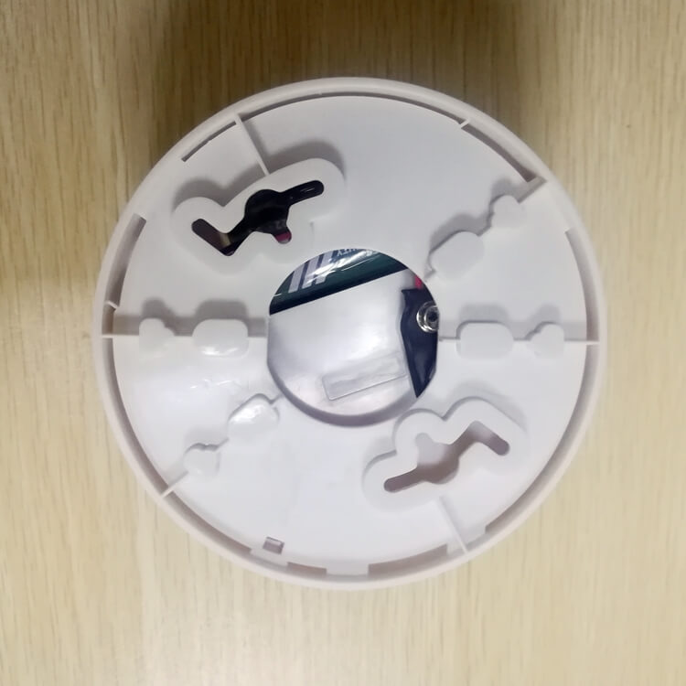 cheap smoke detectors (2)