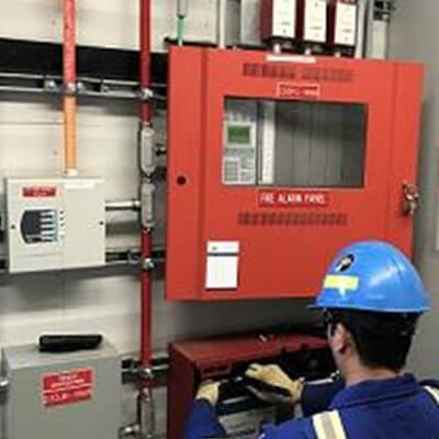 What does a fdas fire alarm system do ?